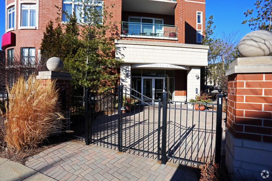 More Photos Of 4339-4357 N Milwaukee Ave, Chicago Apartments For Lease