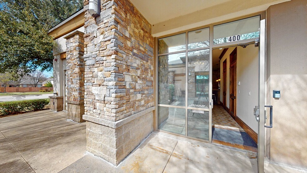More Photos Of 3000 Village Pky, Highland Village Office For Sale