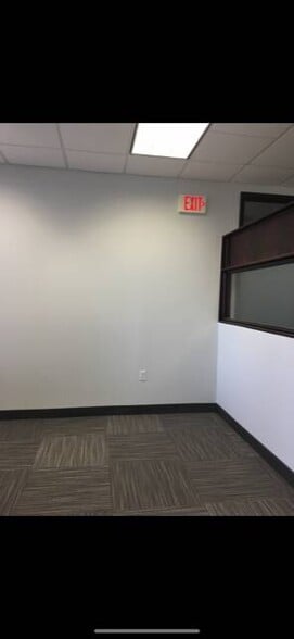 More Photos Of 12 Penns Trl, Newtown Medical For Lease