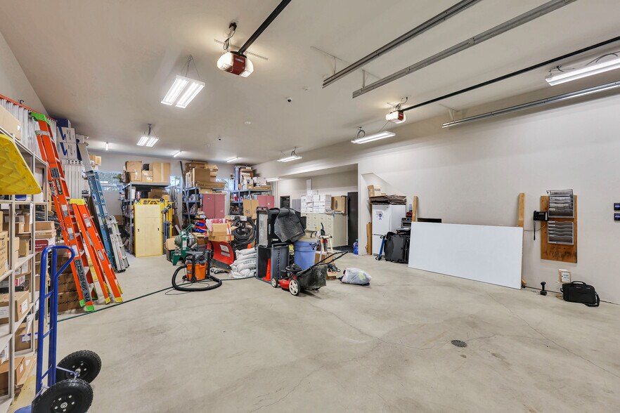 More Photos Of 17612 E Sprague Ave, Spokane Valley Office For Sale