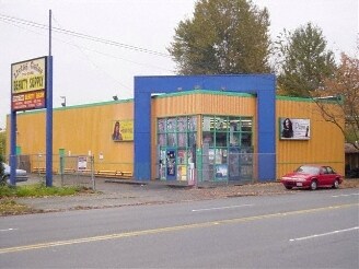 More Photos Of 9416 Rainier Ave S, Seattle Freestanding For Lease