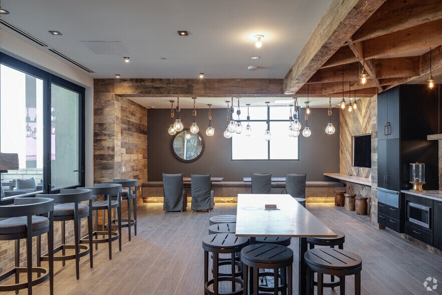 More Photos Of 270 E Flatiron Crossing Dr, Broomfield Apartments For Lease