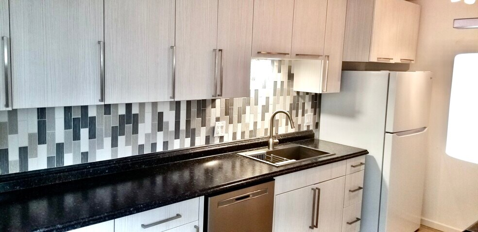 More Photos Of 866 Southwood Blvd, Incline Village Apartments For Sale