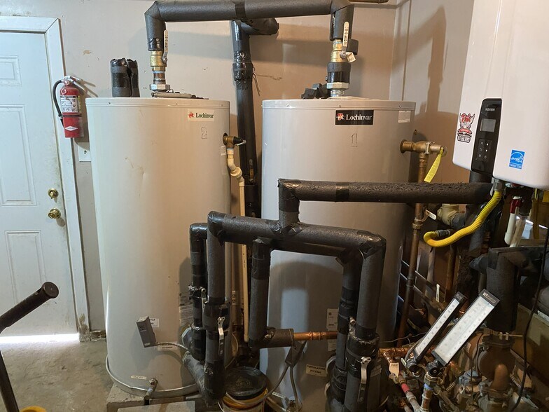 More Photos Of 1121 Jameson St, Weatherford Apartments For Sale