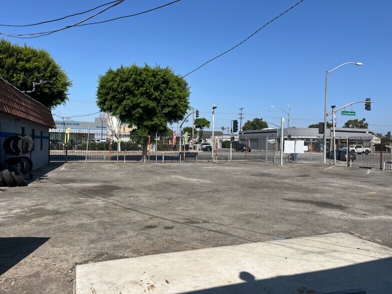 More Photos Of 310 N Long Beach Blvd, Compton Storefront Retail Office For Sale