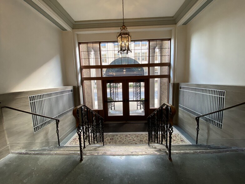 More Photos Of 1408 Strongs Ave, Stevens Point Apartments For Lease