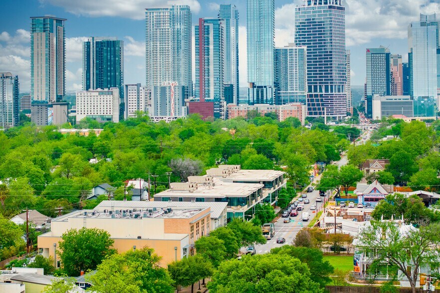 More Photos Of 1601 E Cesar Chavez St, Austin Apartments For Sale