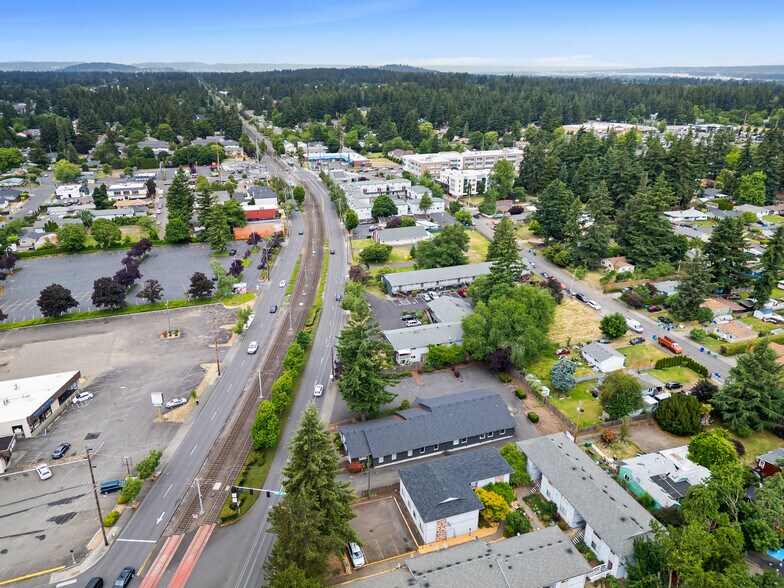 More Photos Of 18445 E Burnside St, Portland Office Residential For Sale