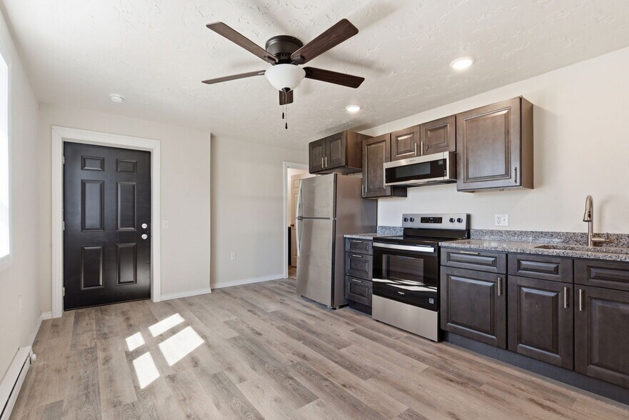 More Photos Of 301 Mount Vernon Blvd, Mount Vernon Apartments For Sale