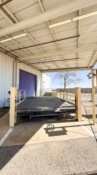 More Photos Of 4062 E Industry Dr, Sierra Vista Warehouse For Lease