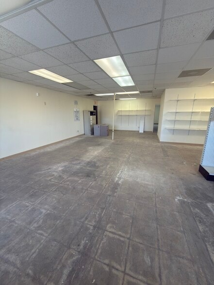 More Photos Of 22379 Eyota, Apple Valley Service For Lease