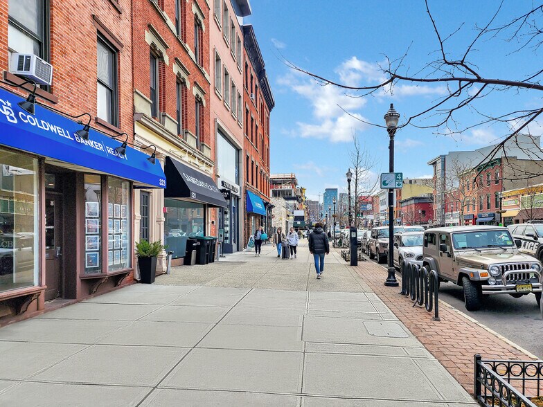 More Photos Of 323 Washington St, Hoboken Office For Lease