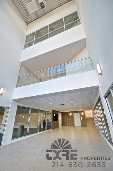 More Photos Of 300 Decker Dr, Irving Office For Lease
