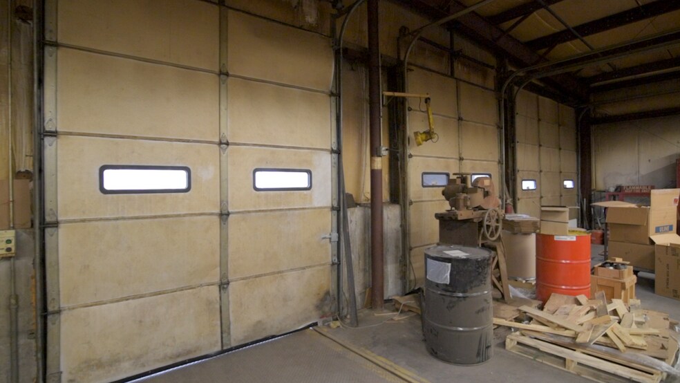 More Photos Of 135 Apremont Way, Westfield Warehouse For Sale