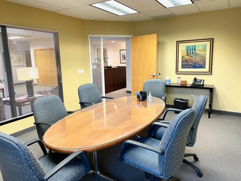 More Photos Of 4200 Cr-42 W, Savage Office For Lease