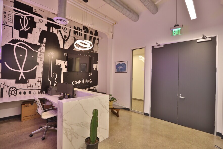 More Photos Of 19732 MacArthur Blvd, Irvine Office For Lease