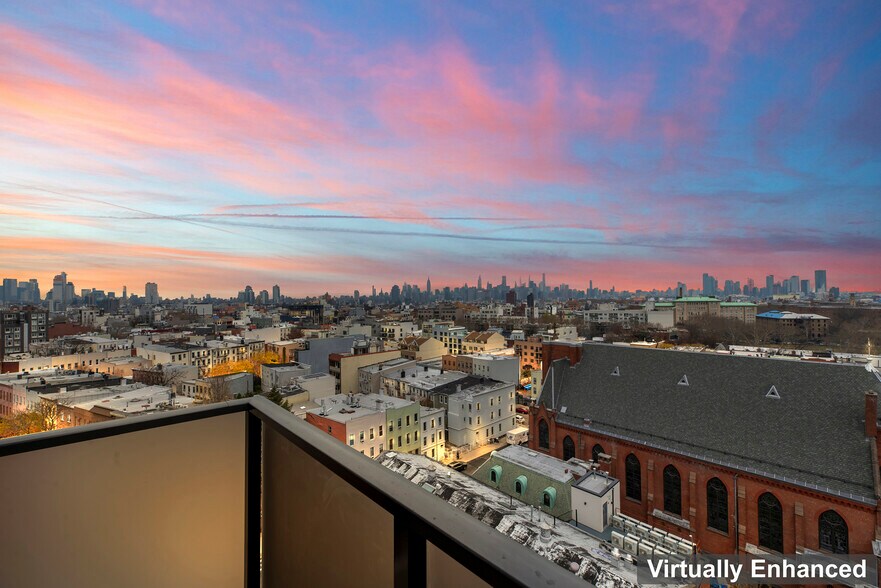 More Photos Of 14 Olive St, Brooklyn Hotel For Lease