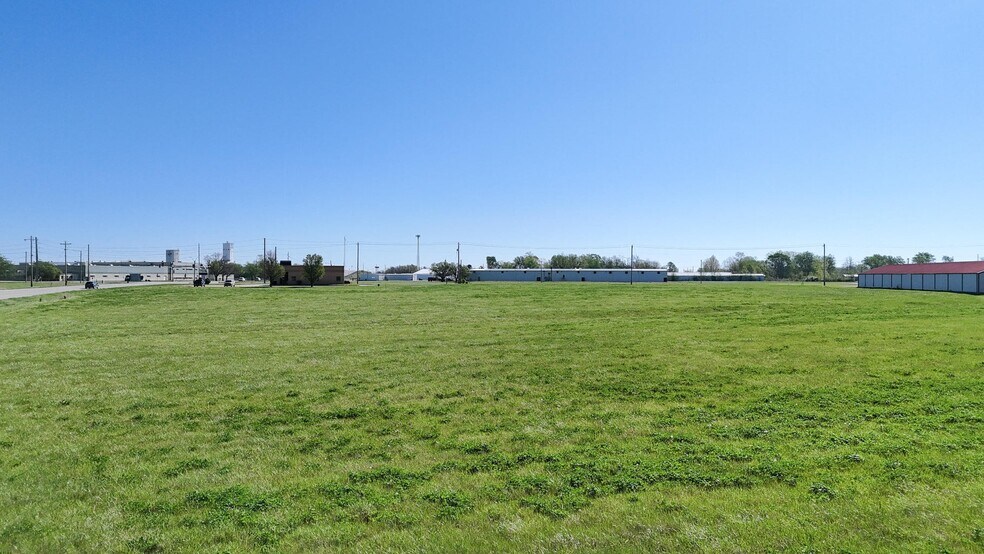 More Photos Of Highway 24 & Robertson Road, Moberly Land For Sale