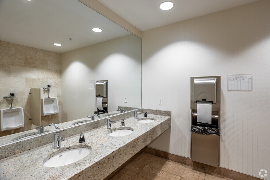 More Photos Of 50 Waterview Dr, Shelton Research And Development For Lease