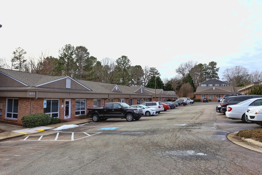 More Photos Of 3717 University Dr, Durham Office For Lease