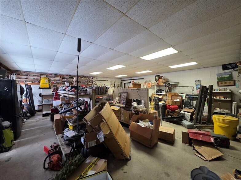More Photos Of 3522 Andover Rd, Wellsville Auto Repair For Sale