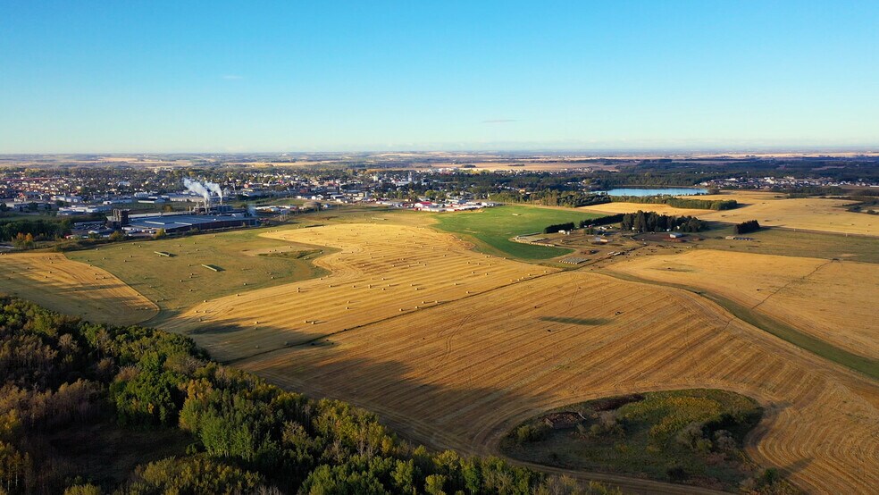 More Photos Of 6340 C & E Trl, Innisfail Land For Sale