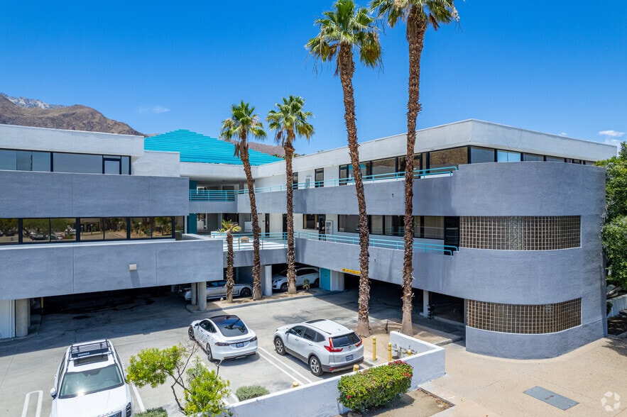 More Photos Of 1100 N Palm Canyon Dr, Palm Springs Medical For Lease
