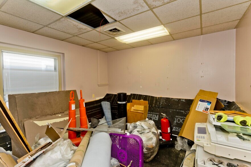 More Photos Of 55 Main St, Chicopee Storefront Retail Office For Lease