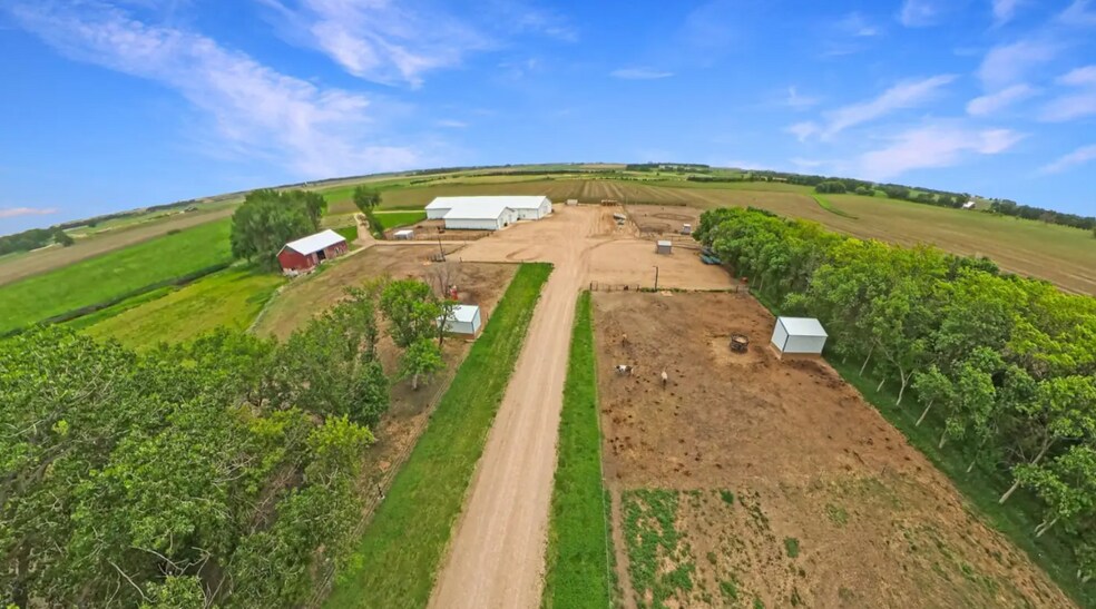 More Photos Of 1527 41st St, Edgerton Horse Stables For Sale