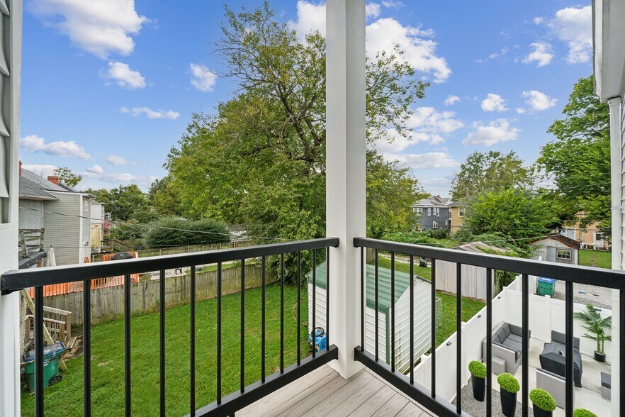 More Photos Of 2810 Griffin Ave, Richmond Apartments For Sale
