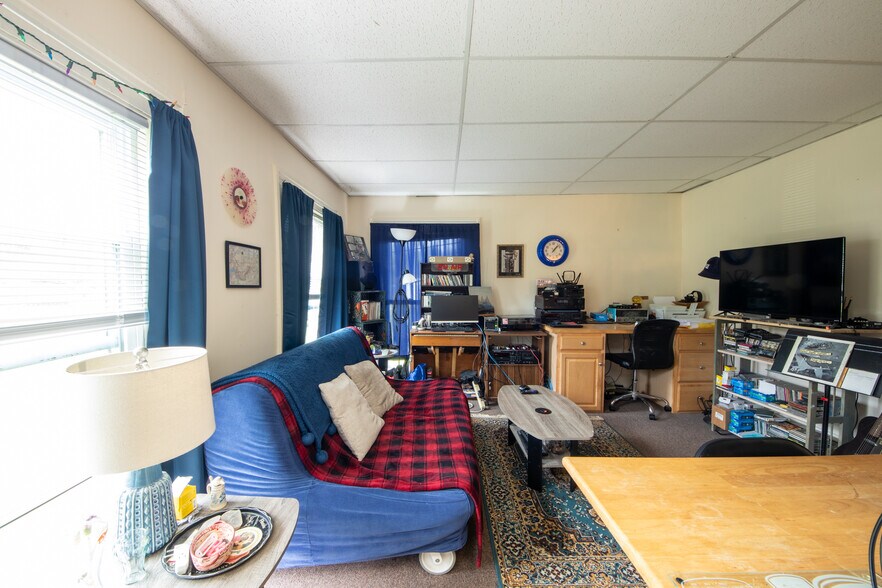More Photos Of 571 Southside Dr, Oneonta Apartments For Sale