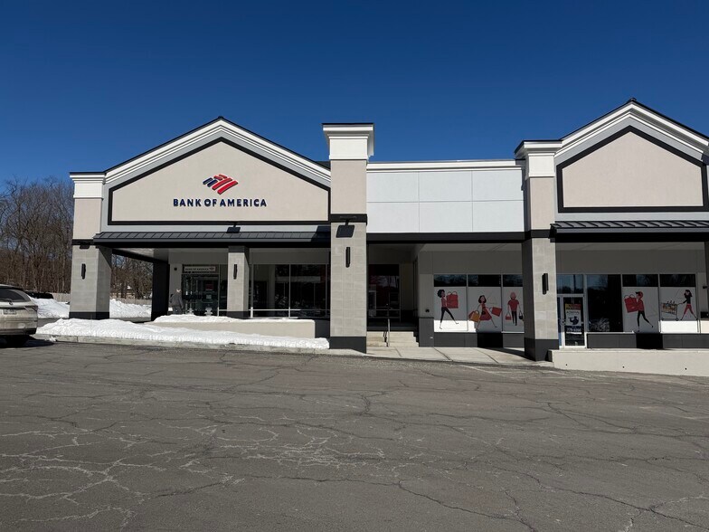 More Photos Of 100 Triangle Ctr, Yorktown Heights Unknown For Lease