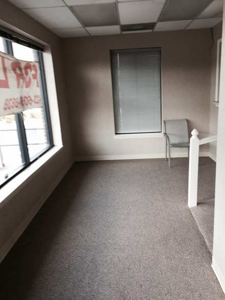 More Photos Of 4330 Ringgold Rd, Chattanooga Storefront For Lease