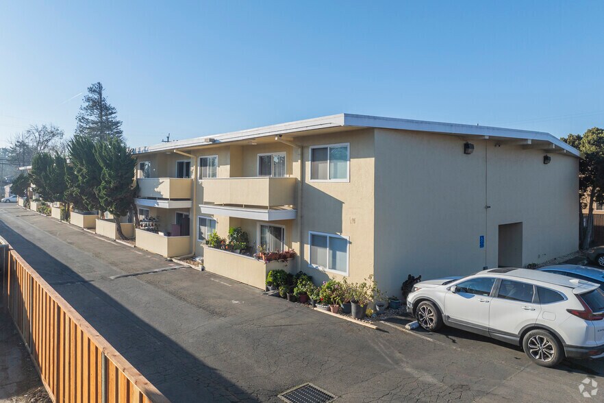 More Photos Of 2615 Marina Blvd, San Leandro Apartments For Sale