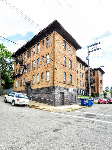 More Photos Of 200 E Elizabeth St, Pittsburgh Apartments For Sale