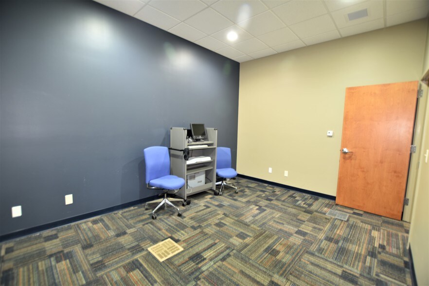 More Photos Of 8167-8197 Clyde Park Ave, Byron Center Warehouse For Lease