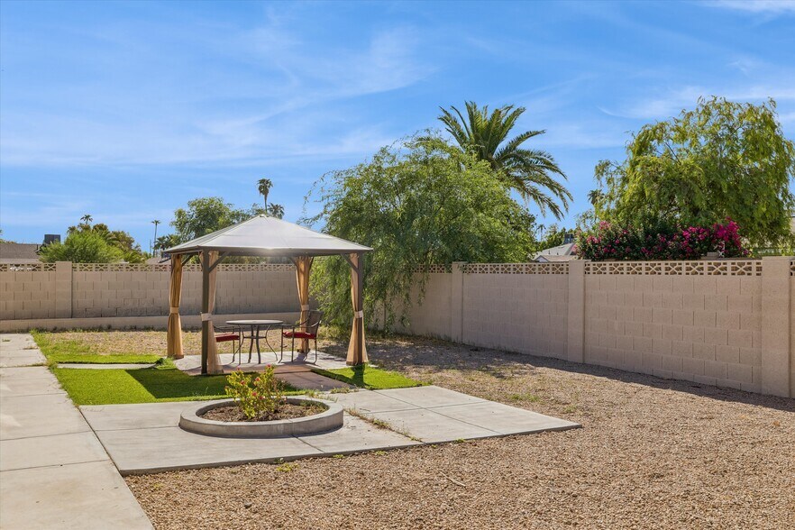 More Photos Of 2421 E Cairo Dr, Tempe Healthcare For Sale