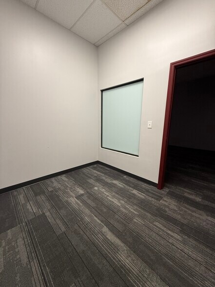 More Photos Of 369 Bill France Blvd, Daytona Beach General Retail For Lease