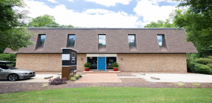 More Photos Of 333 Wade Hampton Blvd, Greenville Medical For Sale