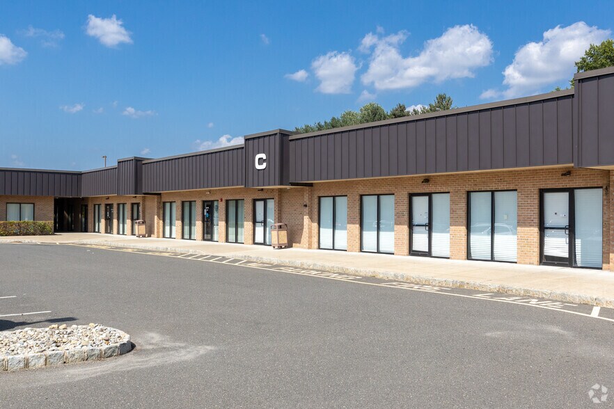 More Photos Of 57 Schanck Rd, Freehold Office For Lease