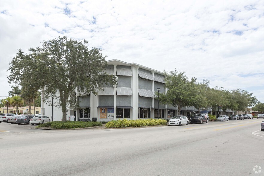 More Photos Of 9999 NE 2nd Ave, Miami Office For Lease