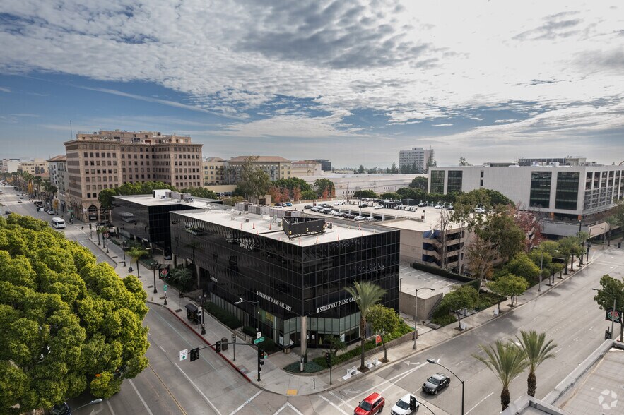 More Photos Of 150 E Colorado Blvd, Pasadena Office For Lease