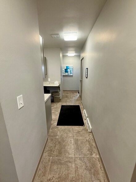 More Photos Of 2894 Center Rd, Poland Office For Sale