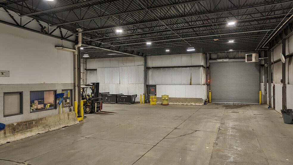 More Photos Of 55 Milens Rd, Tonawanda Unknown For Lease