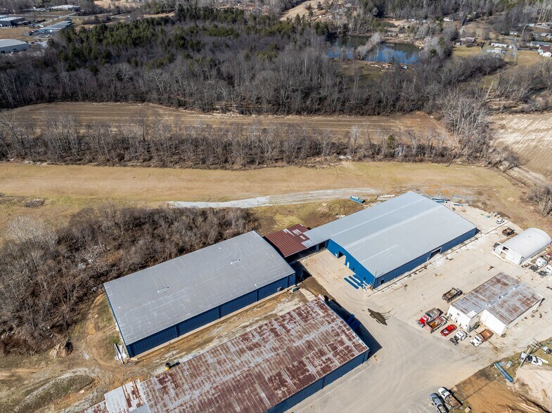 More Photos Of 535 L A White Drive, Fletcher Industrial For Sale