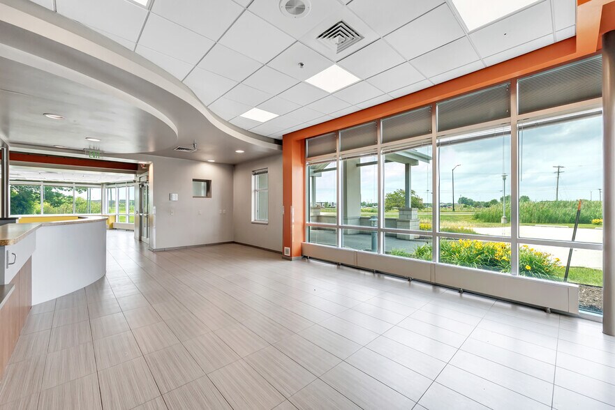 More Photos Of 2141 Lime Kiln Rd, Green Bay Medical For Sale