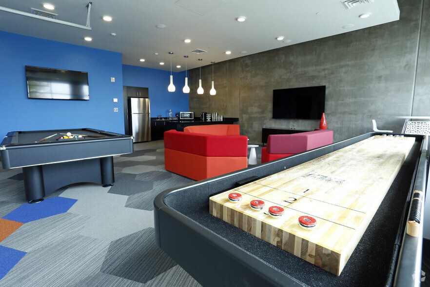 More Photos Of 1516 NW 51st St, Seattle Apartments For Sale