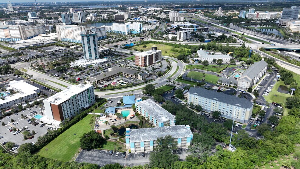 More Photos Of 5859 American Way, Orlando Hotel For Sale