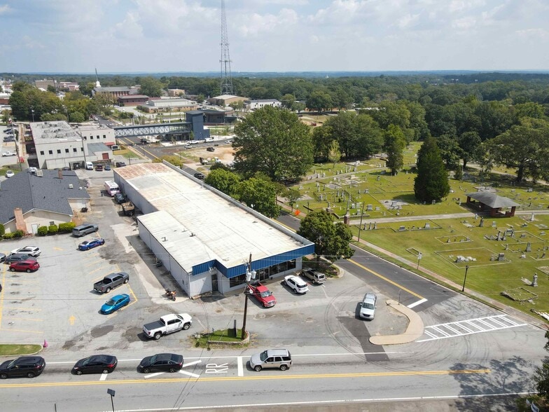 More Photos Of 8550 Rose Ave, Douglasville Warehouse For Sale