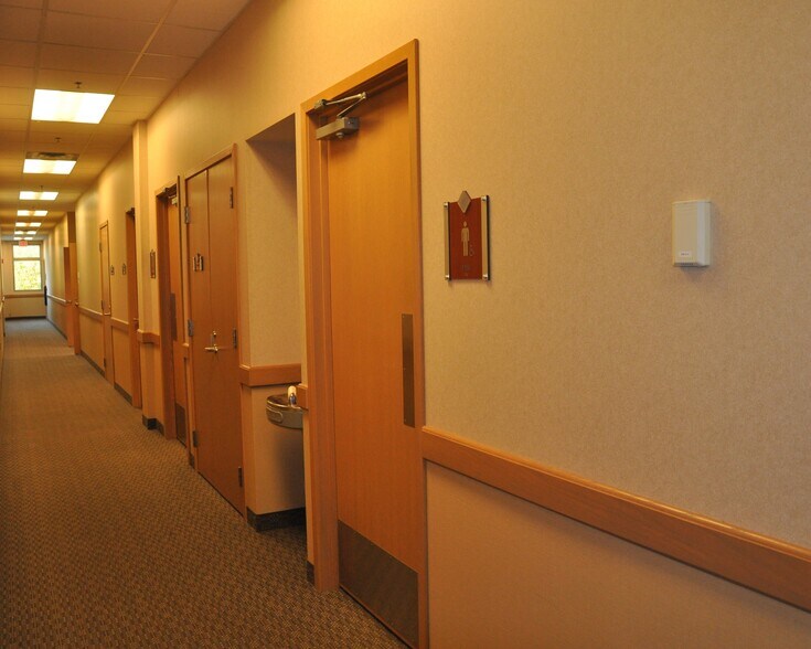 More Photos Of 3717 23rd St S, Saint Cloud Office For Lease